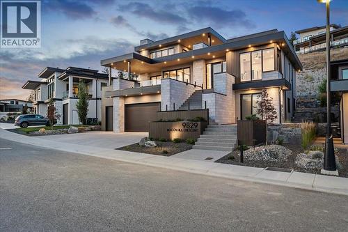 9829 Beacon Hill Crescent, Lake Country, BC - Outdoor With Facade