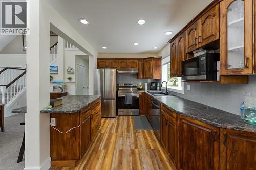 1165 Adams Road, Prince George, BC - Indoor Photo Showing Kitchen With Double Sink