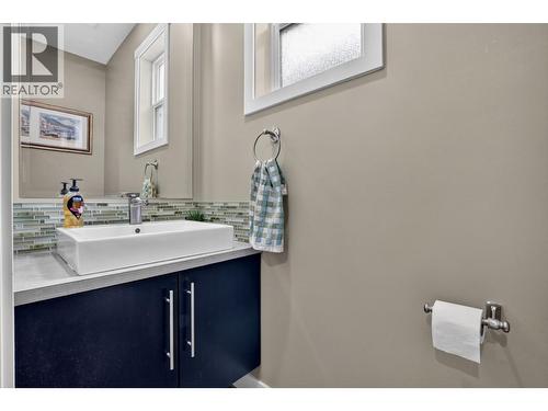 7557 Loedel Crescent, Prince George, BC - Indoor Photo Showing Bathroom