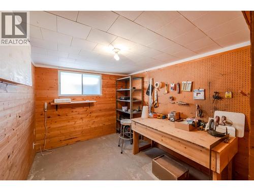 5401 Highway 97, Oliver, BC - Indoor