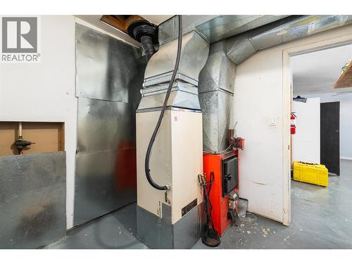 4840 Lower Wynndel Road, Wynndel, BC - Indoor Photo Showing Basement