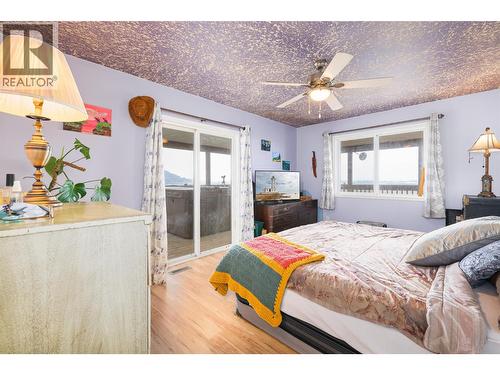 4840 Lower Wynndel Road, Wynndel, BC - Indoor Photo Showing Bedroom
