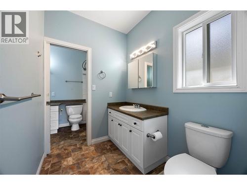 6216 Savona Access Road, Kamloops, BC - Indoor Photo Showing Bathroom