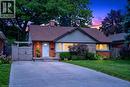 4 Compton Place, Hamilton, ON  - Outdoor 