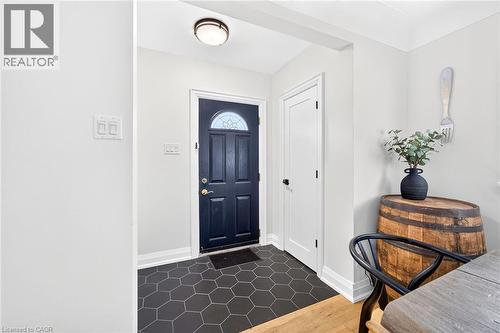 4 Compton Place, Hamilton, ON - Indoor Photo Showing Other Room