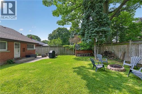 4 Compton Place, Hamilton, ON - Outdoor