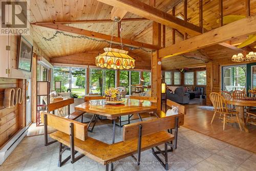 12 - 3998 Highway 141, Muskoka Lakes (Watt), ON - Indoor Photo Showing Dining Room