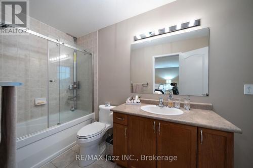 412 Reeves Way Boulevard, Whitchurch-Stouffville (Stouffville), ON - Indoor Photo Showing Bathroom