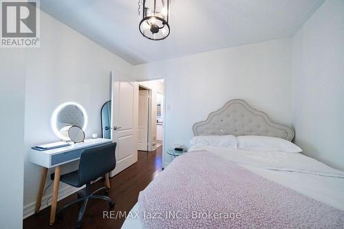 412 Reeves Way Boulevard, Whitchurch-Stouffville (Stouffville), ON - Indoor Photo Showing Bedroom