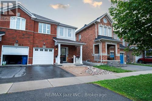 412 Reeves Way Boulevard, Whitchurch-Stouffville (Stouffville), ON - Outdoor With Facade