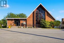 253 DUNDAS STREET W  Belleville (Belleville Ward), ON K8P 1A9