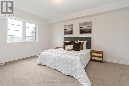 77 Air Dancer Crescent, Oshawa, ON - Indoor Photo Showing Bedroom