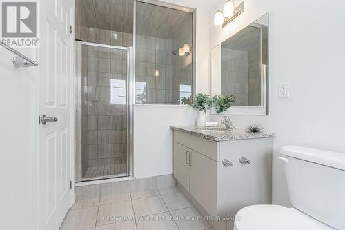 77 Air Dancer Crescent, Oshawa, ON - Indoor Photo Showing Bathroom
