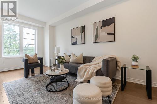 77 Air Dancer Crescent, Oshawa, ON - Indoor Photo Showing Other Room
