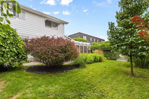 932 Dresden Crescent, Ottawa, ON - Outdoor