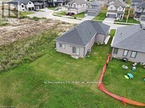 34 Bounty Avenue, Thorold (Rolling Meadows), ON - Outdoor