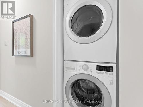 1373 Davenport Road, Toronto, ON - Indoor Photo Showing Laundry Room