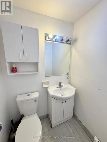202 - 1445 Wilson Avenue, Toronto, ON - Indoor Photo Showing Bathroom