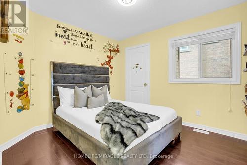 9 Gamson Crescent, Brampton, ON - Indoor Photo Showing Bedroom