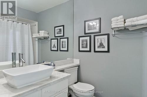 175 Mohawk Road, Oakville, ON - Indoor Photo Showing Bathroom