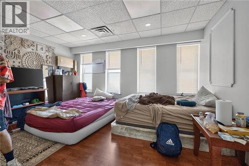 Hardwood-finish flooring extending throughout the space - 1292 Barton Street E, Hamilton, ON 