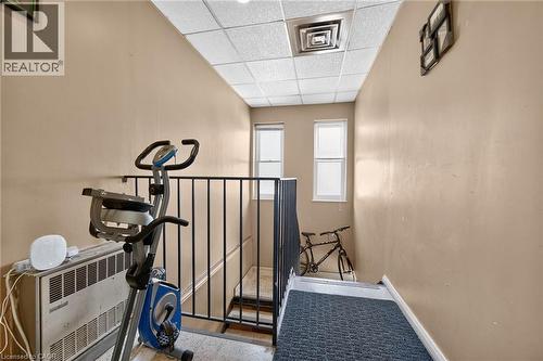 1292 Barton Street E, Hamilton, ON 