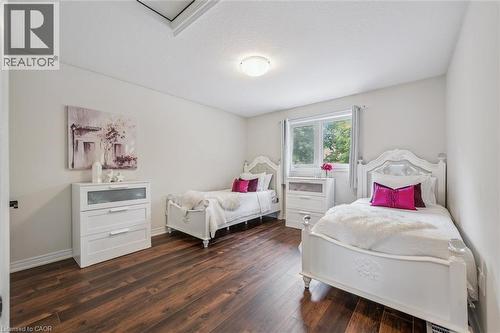 254 Gosling Gardens Unit# 12, Guelph, ON - Indoor Photo Showing Bedroom