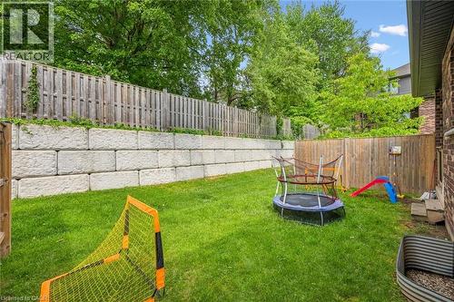 254 Gosling Gardens Unit# 12, Guelph, ON - Outdoor