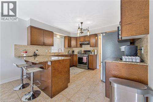 270 Springvalley Crescent, Hamilton, ON - Indoor Photo Showing Kitchen