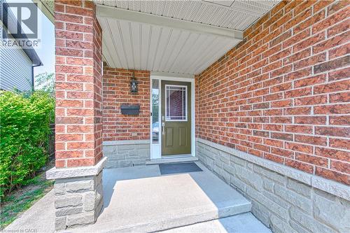 270 Springvalley Crescent, Hamilton, ON - Outdoor With Exterior