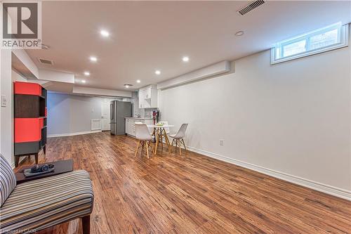 270 Springvalley Crescent, Hamilton, ON - Indoor