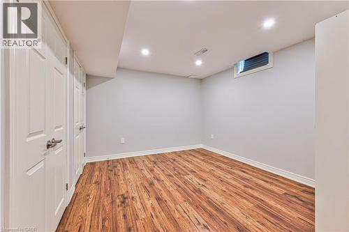 270 Springvalley Crescent, Hamilton, ON - Indoor