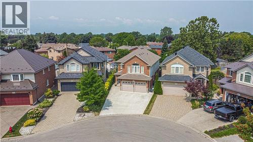 270 Springvalley Crescent, Hamilton, ON - Outdoor With Facade