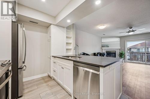 711 Johnston Park Avenue, Collingwood, ON - Indoor Photo Showing Kitchen