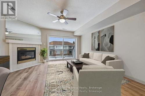 711 Johnston Park Avenue, Collingwood, ON - Indoor Photo Showing Living Room With Fireplace