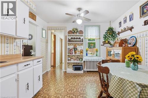 35 Chetwood Street, St. Catharines, ON - Indoor