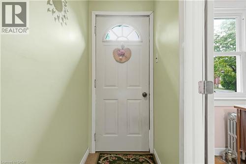 35 Chetwood Street, St. Catharines, ON - Indoor Photo Showing Other Room