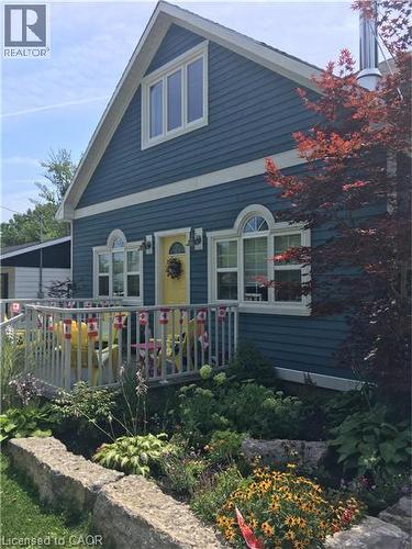 38 Walter Street, Turkey Point, ON - Outdoor With Deck Patio Veranda