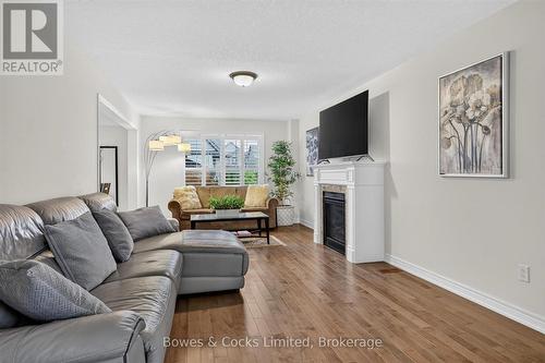 534 Grange Way, Peterborough (Northcrest Ward 5), ON - Indoor Photo Showing Living Room With Fireplace