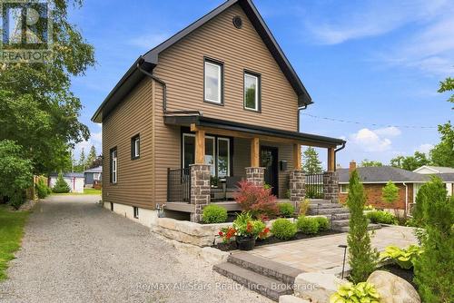 20 Mary Street E, Kawartha Lakes (Lindsay), ON - Outdoor With Deck Patio Veranda