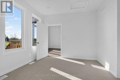 42 Golf Links Drive, Loyalist (Bath), ON - Indoor Photo Showing Other Room