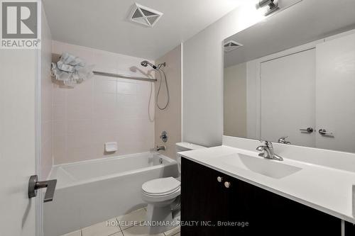 2613 - 181 Village Green Square, Toronto, ON - Indoor Photo Showing Bathroom
