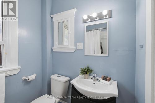 265 Haig Street, Oshawa, ON - Indoor Photo Showing Bathroom