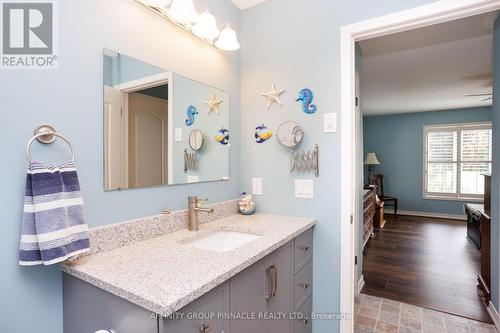 243 Fairbairn Road, Kawartha Lakes (Bobcaygeon), ON - Indoor Photo Showing Bathroom