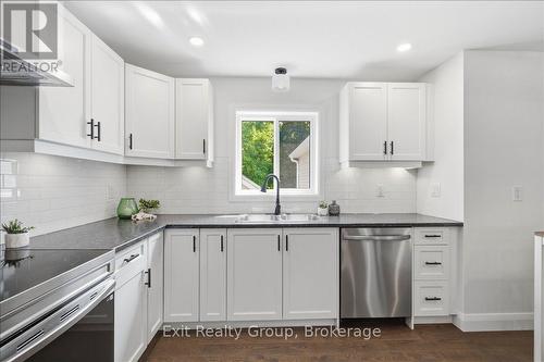8 Albert Street, Prince Edward County (Picton Ward), ON - Indoor Photo Showing Kitchen With Double Sink With Upgraded Kitchen