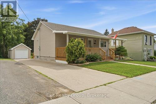 8 Albert Street, Prince Edward County (Picton Ward), ON - Outdoor