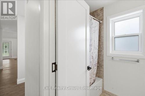8 Albert Street, Prince Edward County (Picton Ward), ON - 