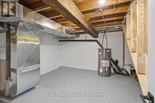 8 Albert Street, Prince Edward County (Picton Ward), ON - Indoor Photo Showing Basement