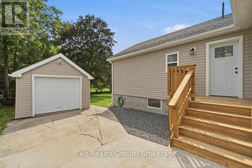 8 Albert Street, Prince Edward County (Picton Ward), ON - Outdoor With Exterior