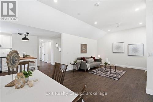 8 Albert Street, Prince Edward County (Picton Ward), ON - Indoor